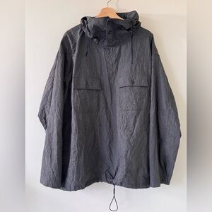 Engineered Garments Cagoule Shirt, Grey
Wrinkle material.
Size L
